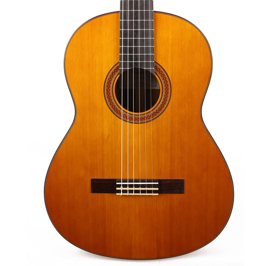 Yamaha CG162C Classical Guitar Cedar Top Natural
