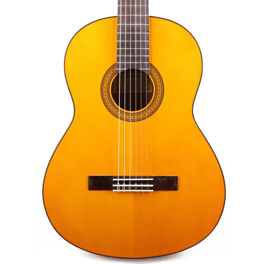 Yamaha CG102 Classical Acoustic Guitar Natural