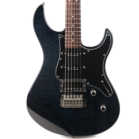 Yamaha PAC612VIIFM Pacifica Trans Black